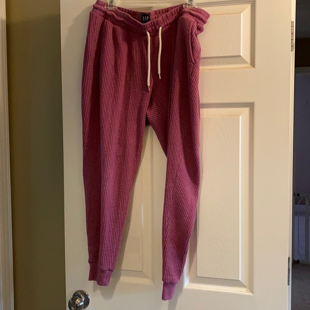 GAP maternity jogger size lg